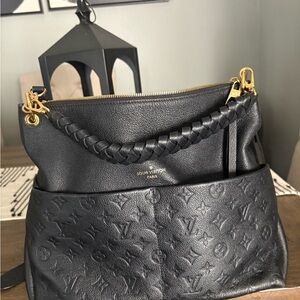 Louis Vuitton Black Leather Women's Bag